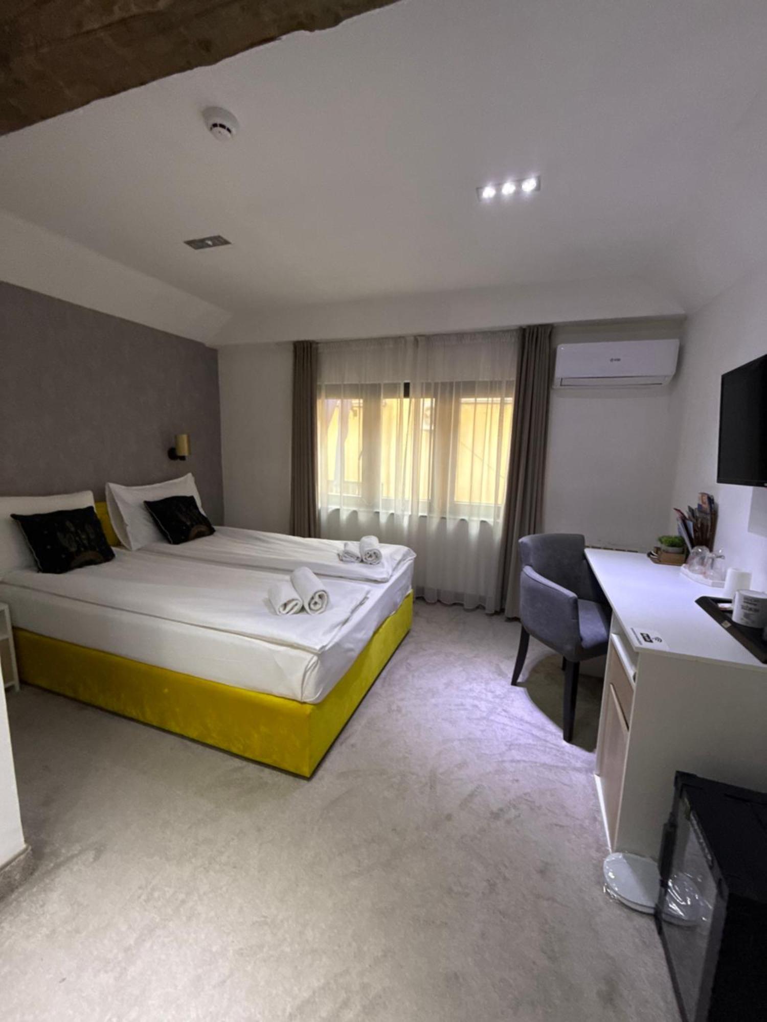 Deluxe Nortel Hotel Saraybosna Dış mekan fotoğraf