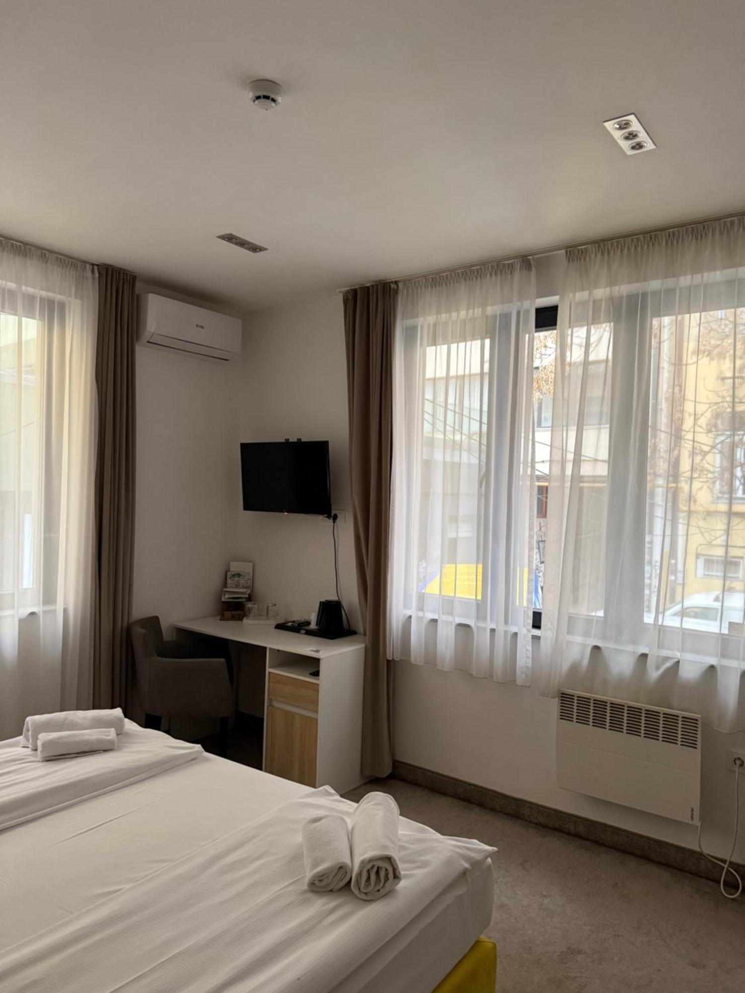 Deluxe Nortel Hotel Saraybosna Dış mekan fotoğraf